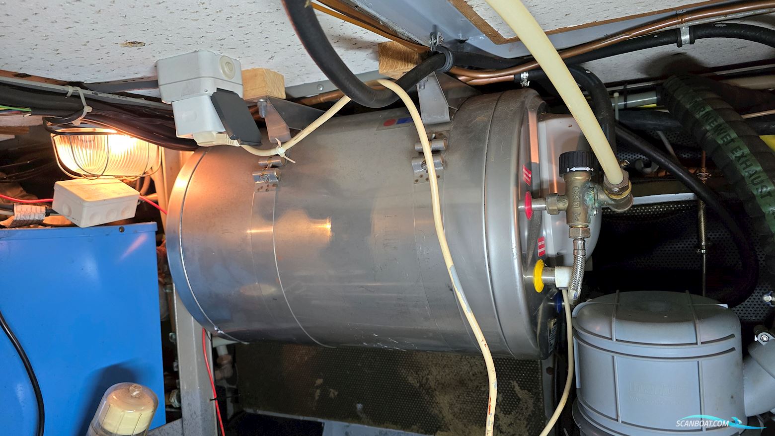 Super Van Craft 13.80