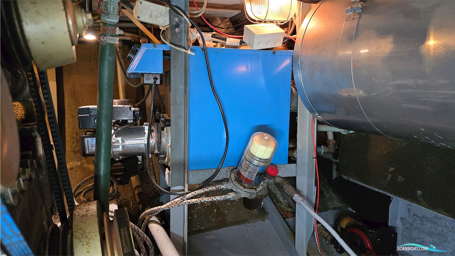 Super Van Craft 13.80