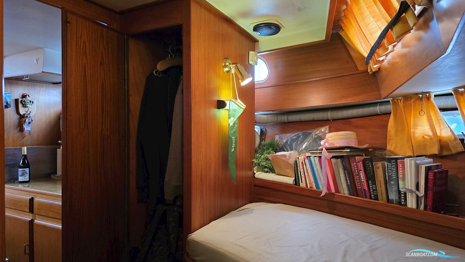 Super Van Craft 13.80