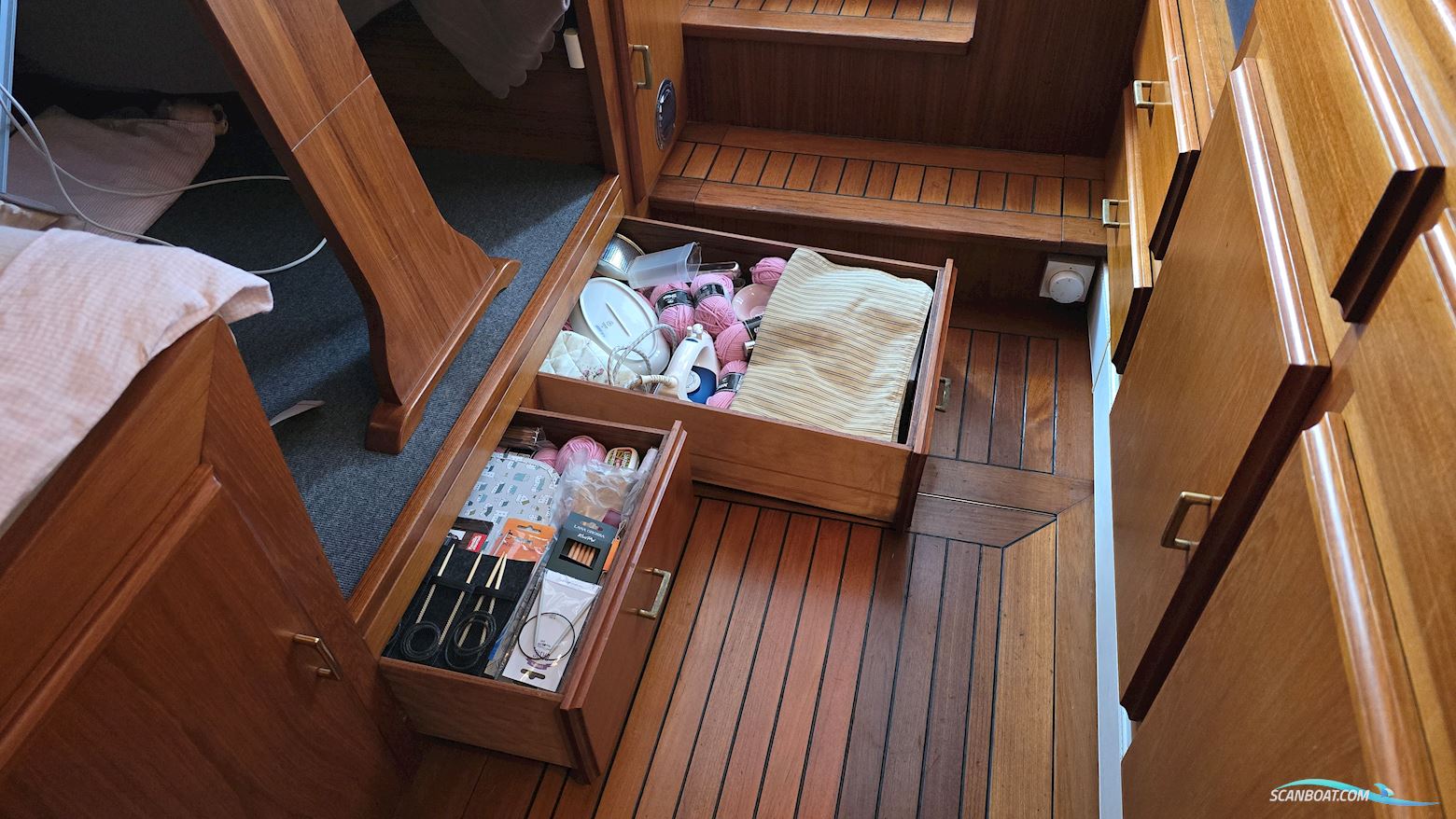 Super Van Craft 13.80