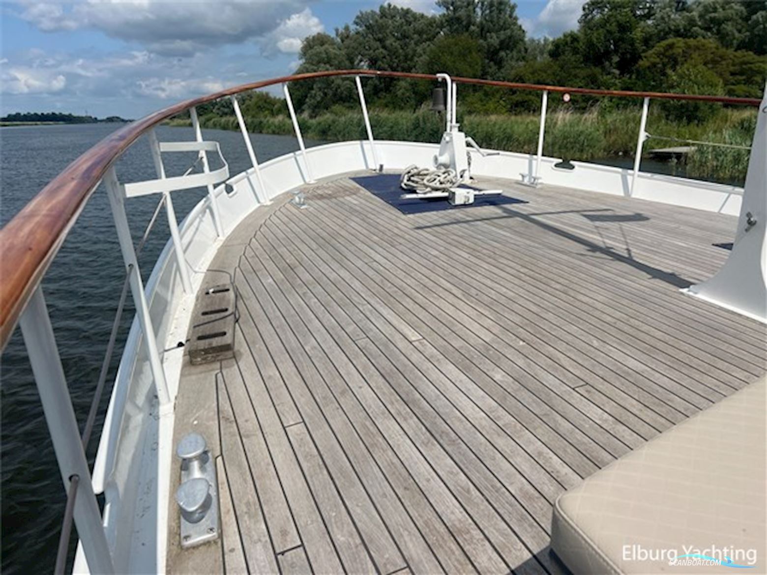 Super Van Craft 13.80