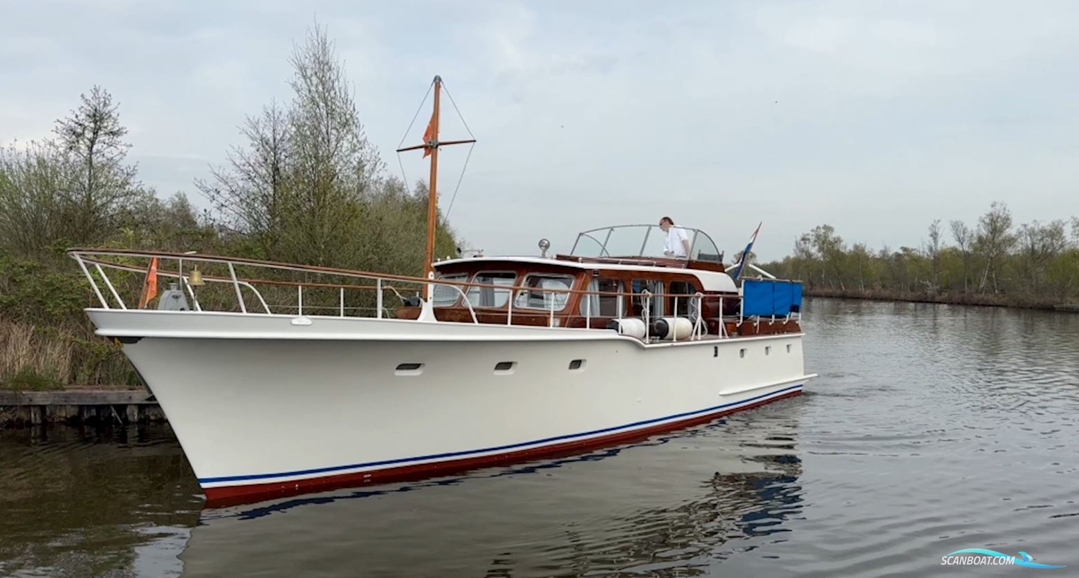 Super Van Craft 13,80 Motorbåt 1968, med Bmc motor, Holland