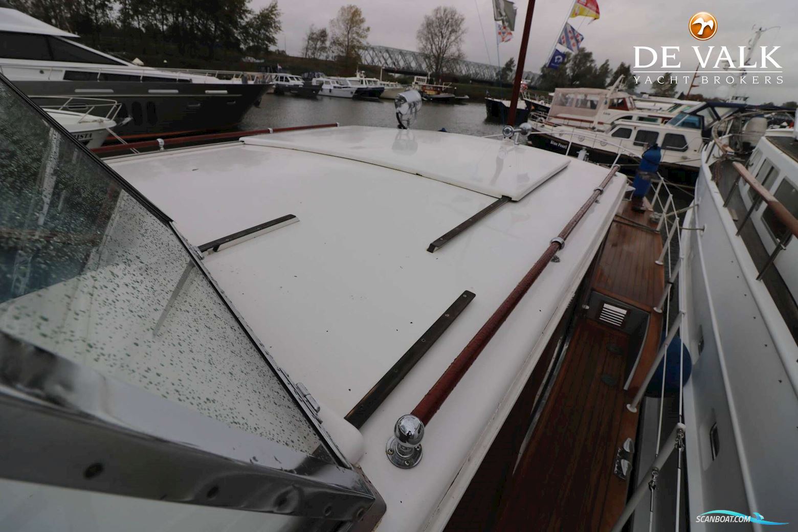 Super Van Craft 14.40 Bakdekker