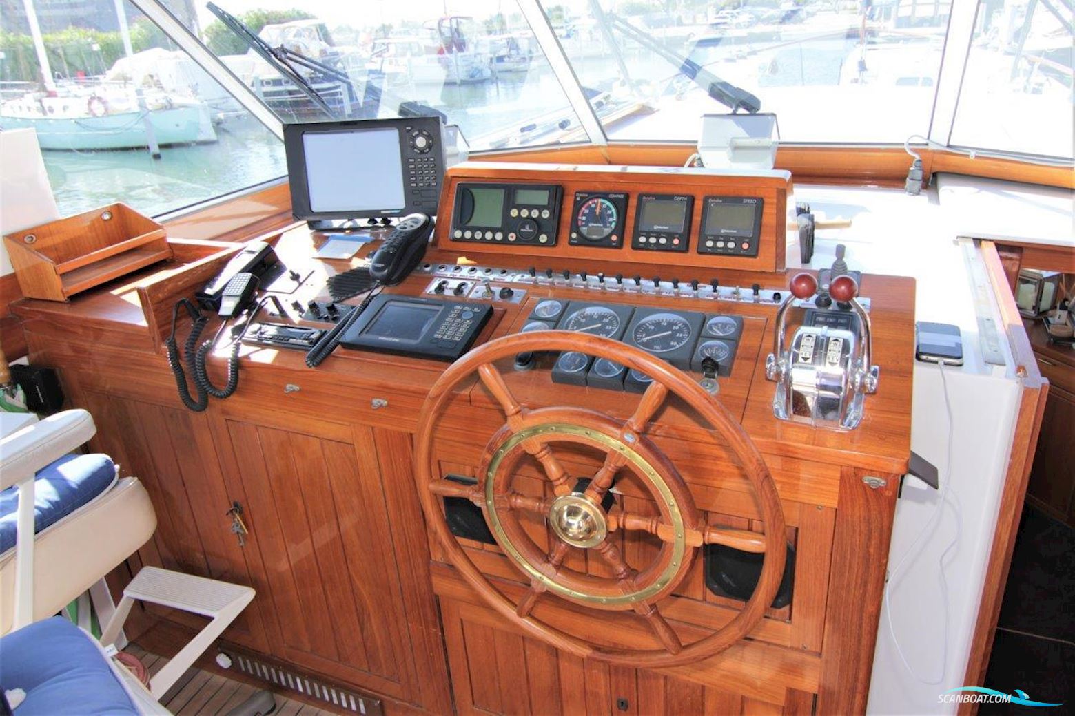 Super Van Craft 14.80