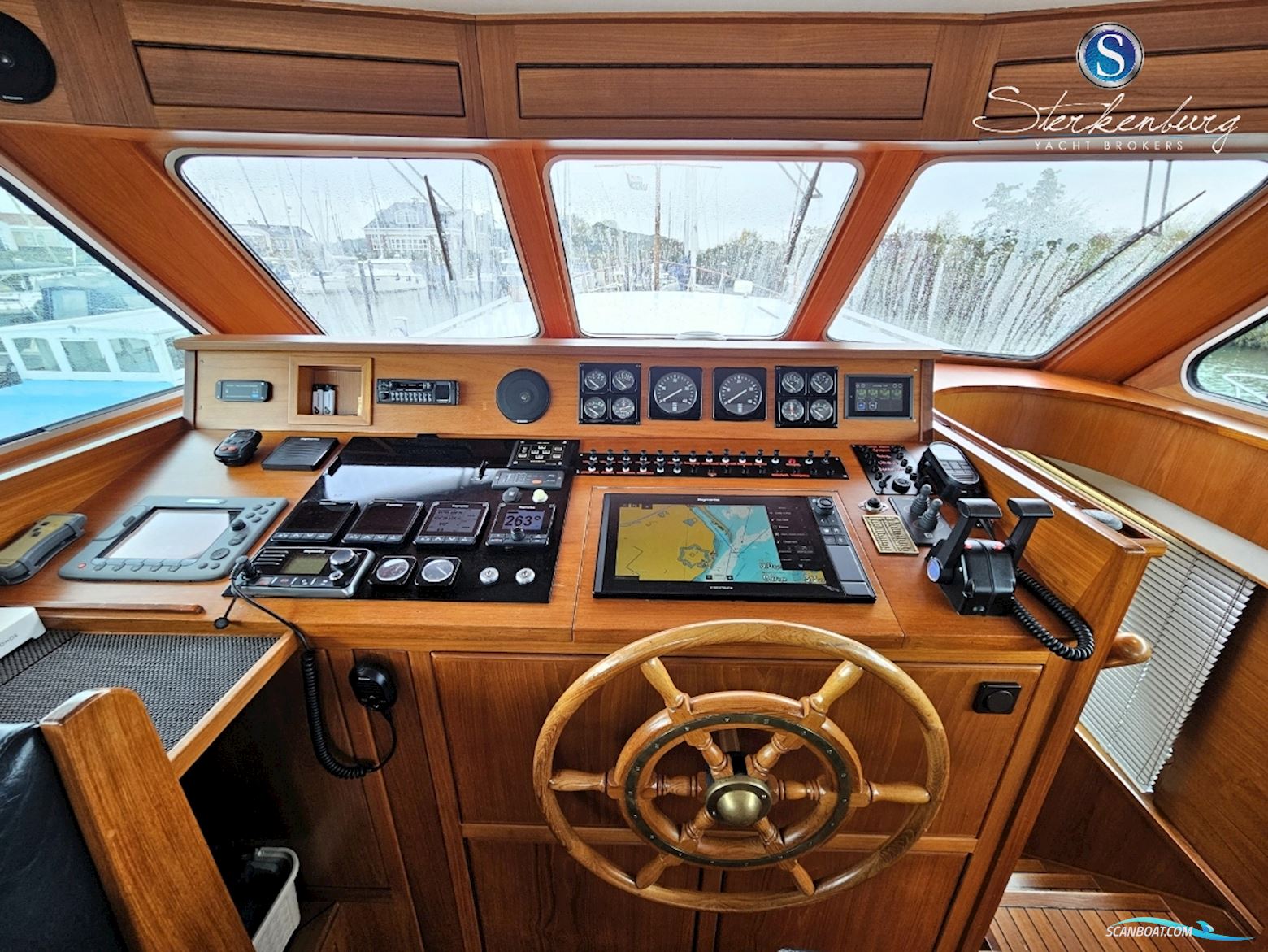Super Van Craft 1700 VS