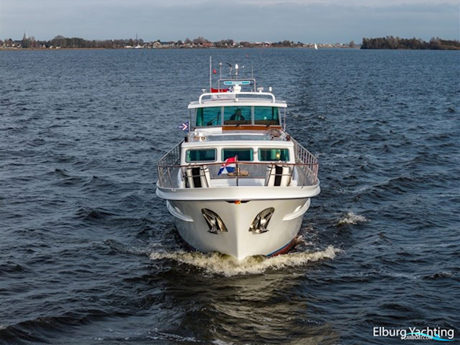 Super Van Craft 18.60 - Vast Stuurhuis