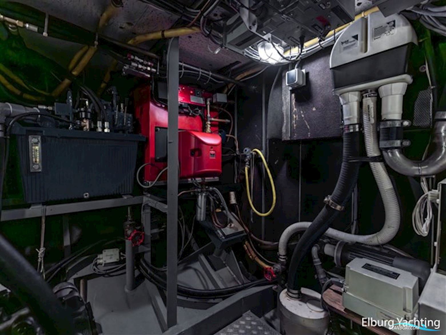 Super Van Craft 18.60 - Vast Stuurhuis