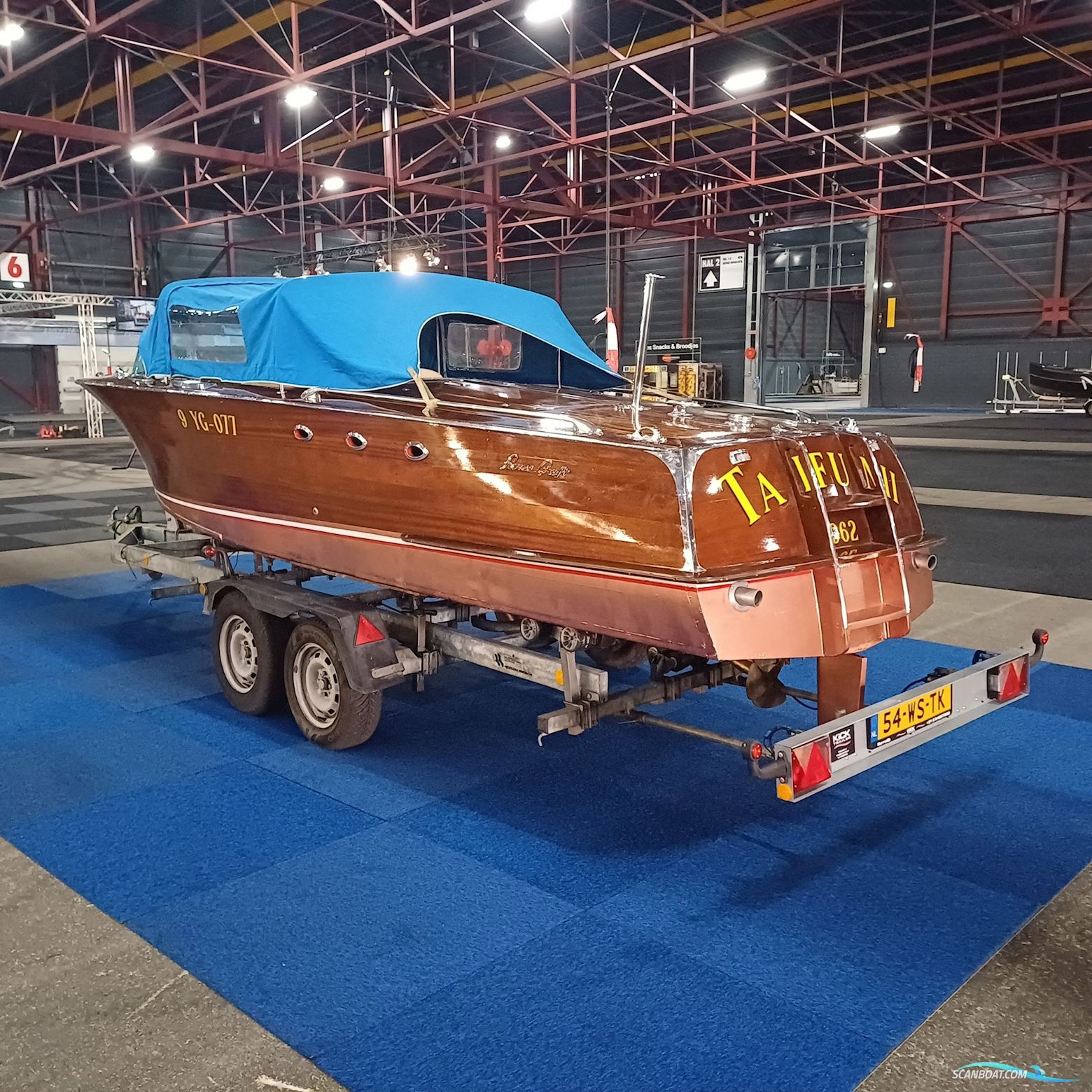 Swiss Craft Riviera Runabout