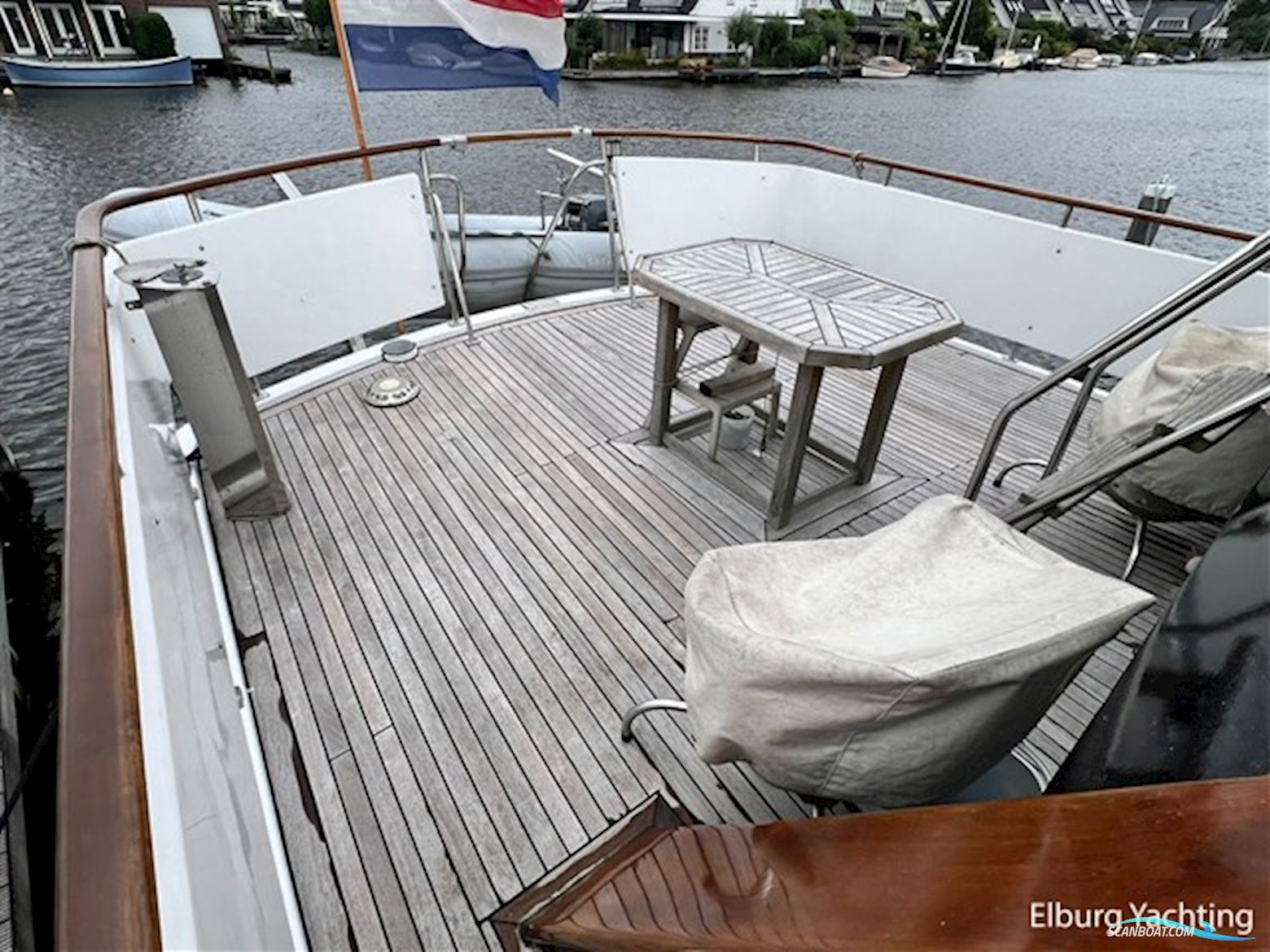 Tayana Trawler  - Pieter Beeldsnijder