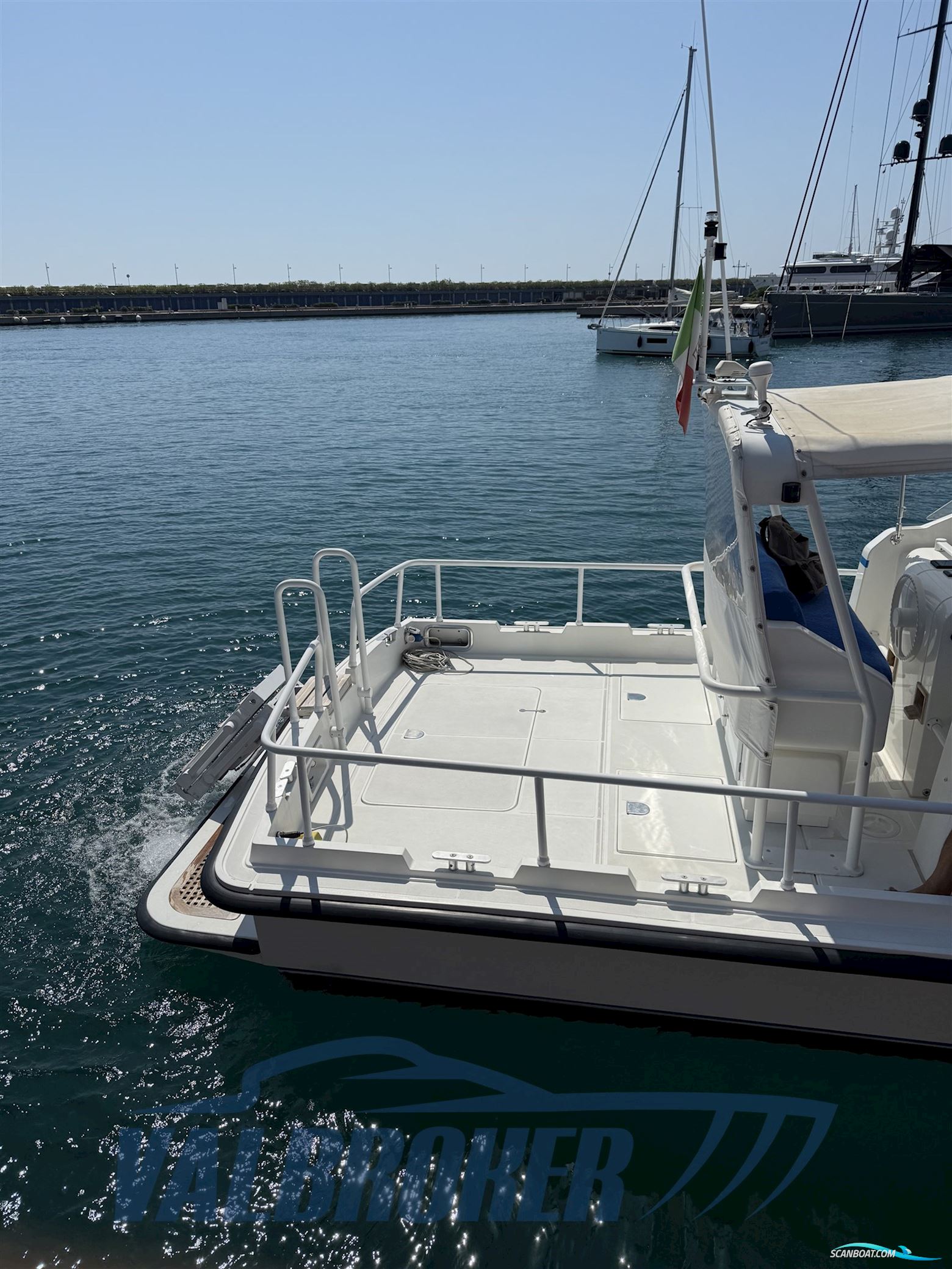 Tecnoyacht PUMA 2000