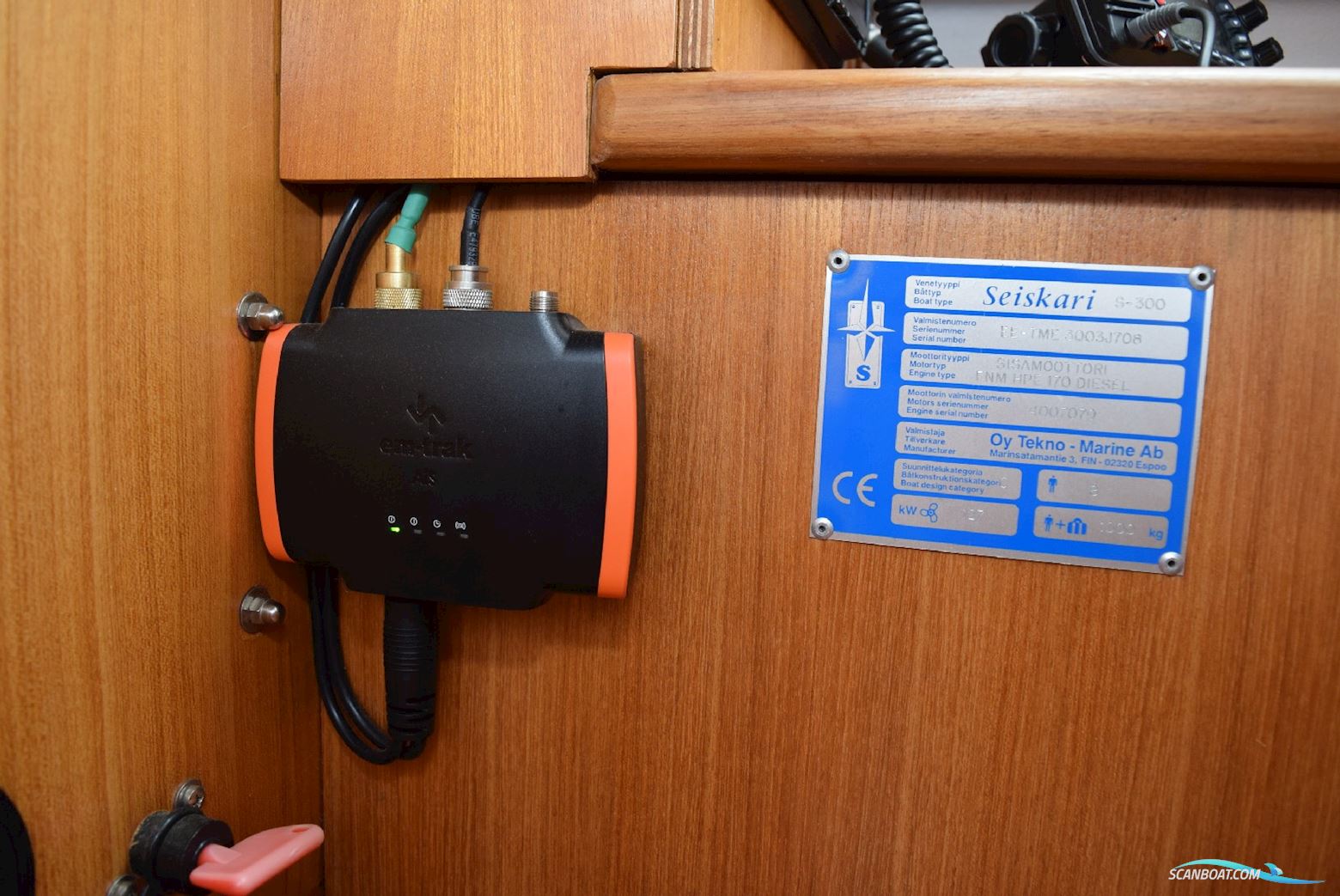 Tekno-Marine Seiskari S-300