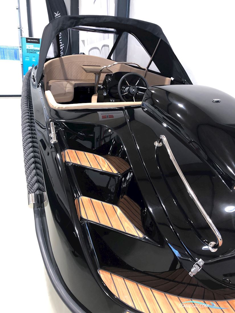 Tender Gentleman´s Launch 600XL