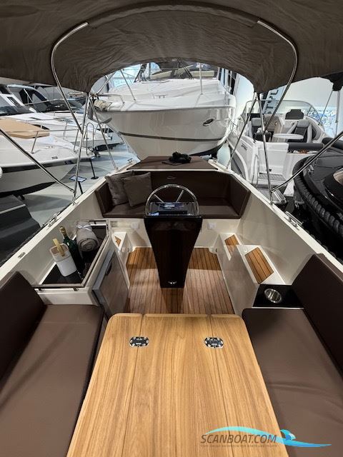 Tender Silveryacht 655 Nedsat