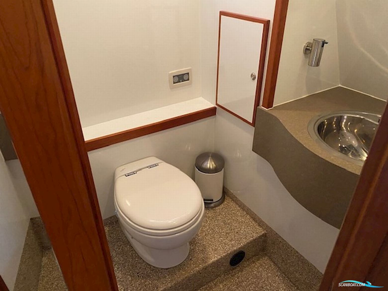 Thomasz Business Class 43 AK