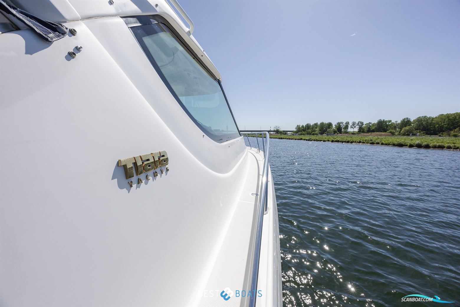 Tiara Yachts 4300 Sovran