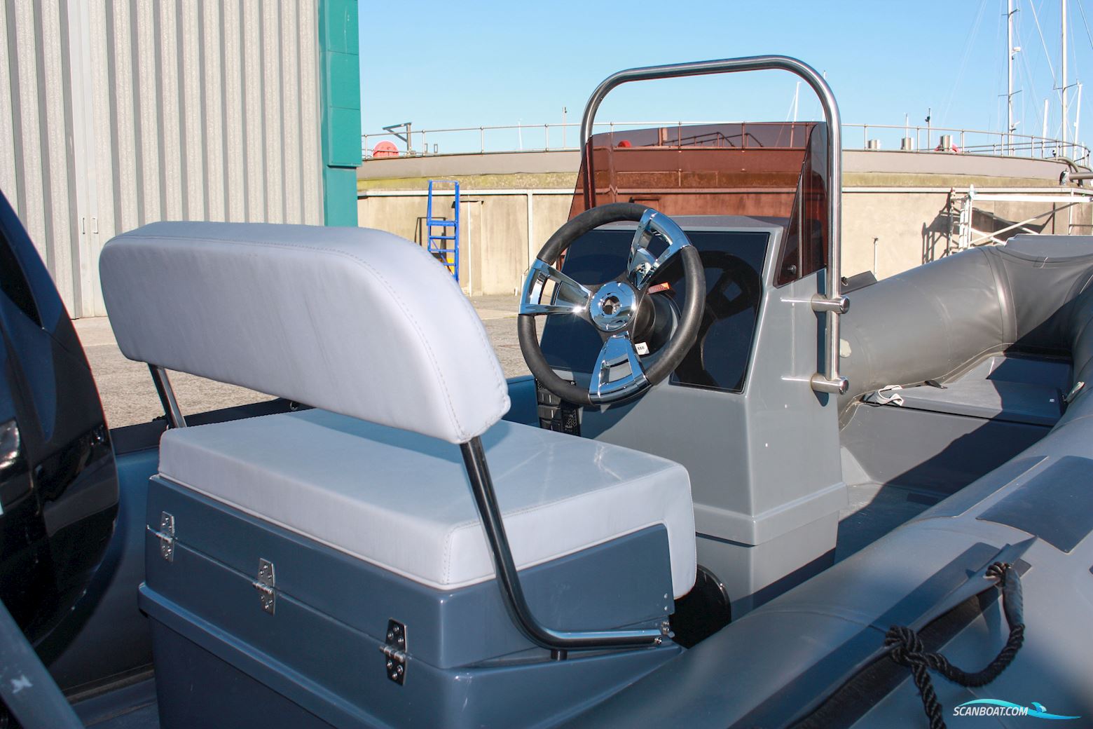 Tiger Marine Dive Master 520