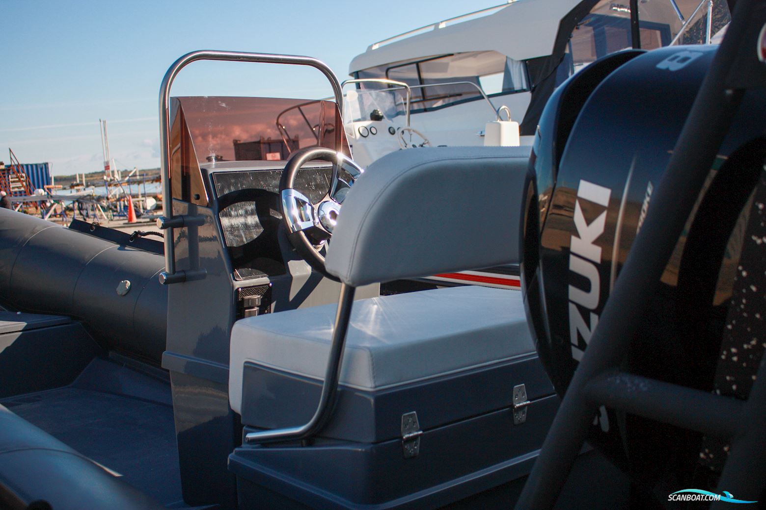 Tiger marine Dive Master 520