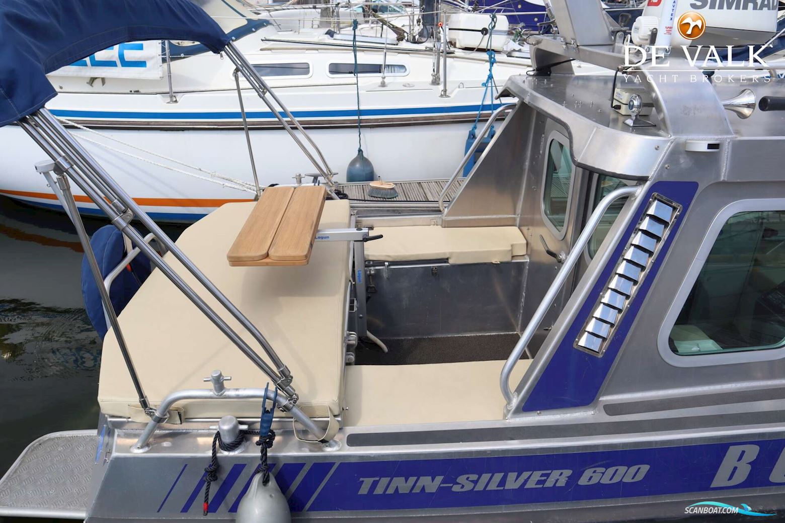 Tinn-silver 600 Cabin