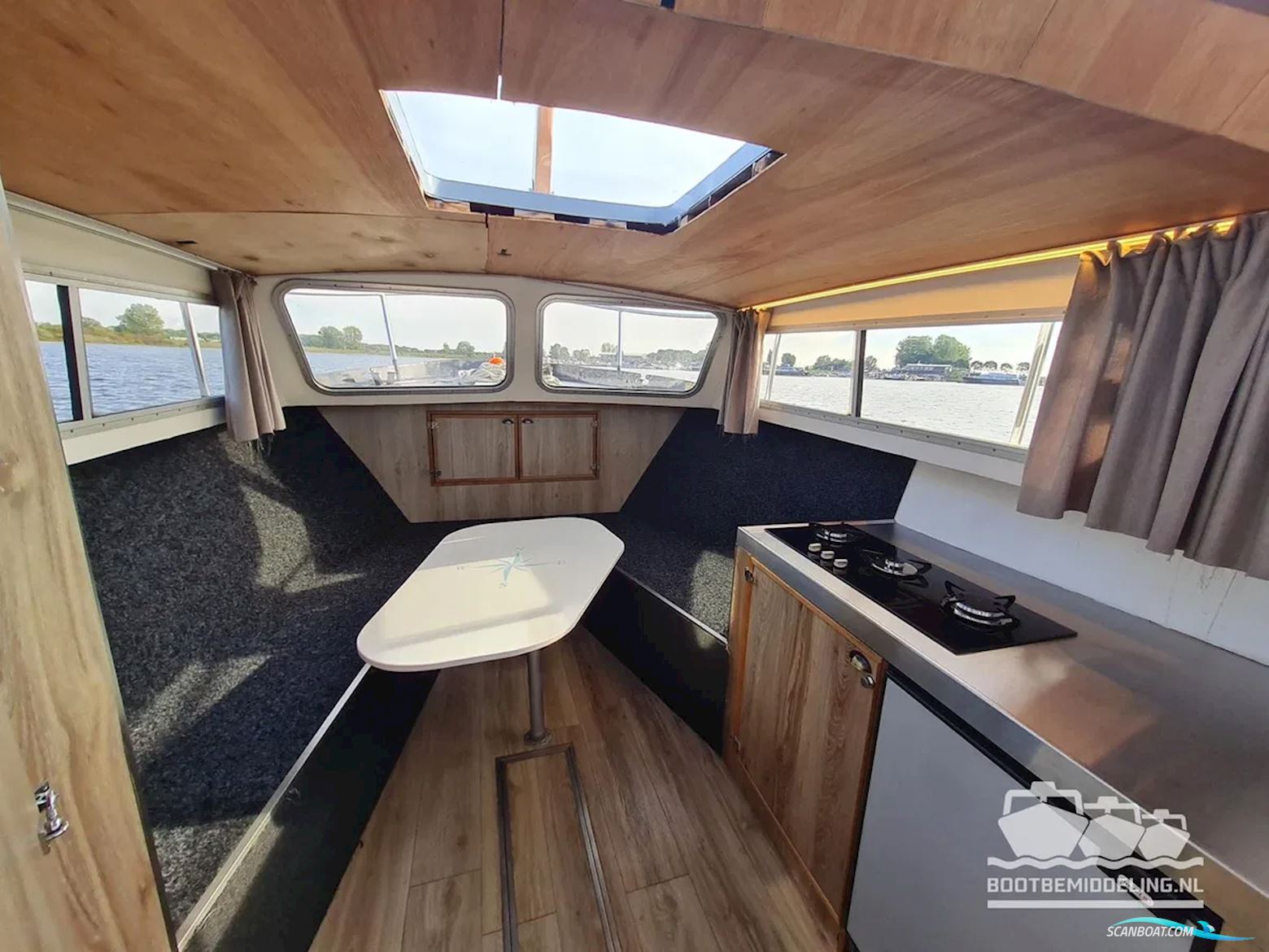 Tjeukemeerkruiser 11.00 AK