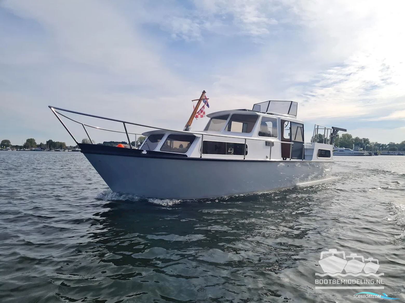 Tjeukemeerkruiser 11.00 AK