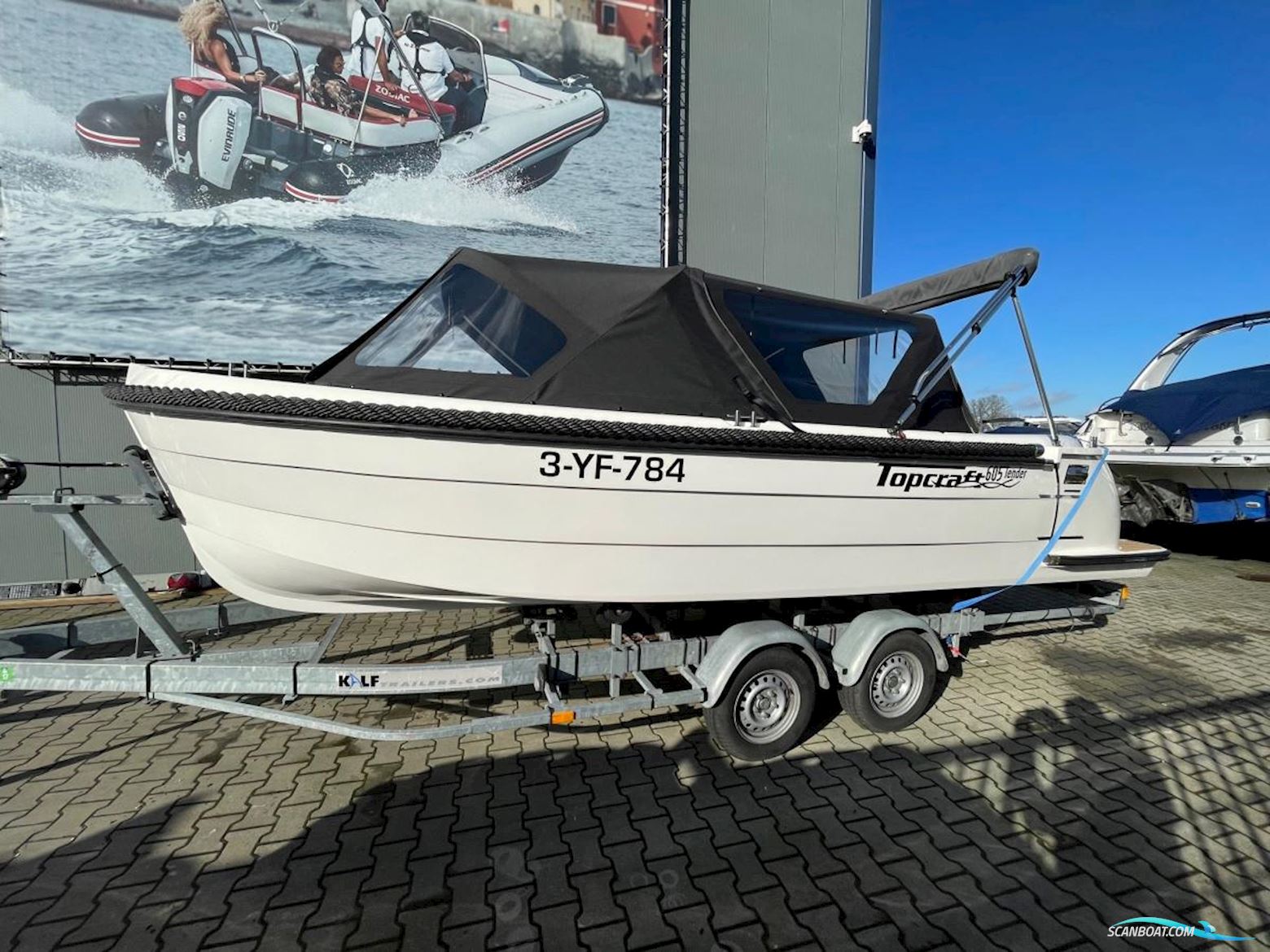 Topcraft 605 Tender