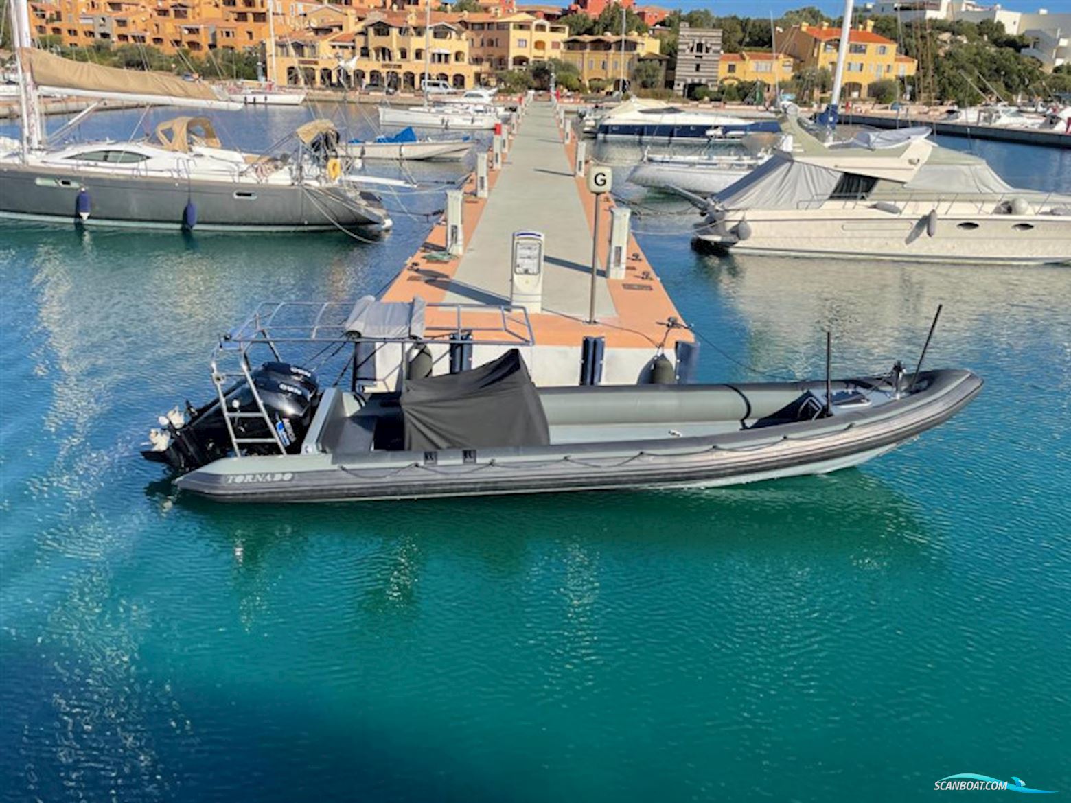 Tornado 9.5 Motorbåt 2019, Italien