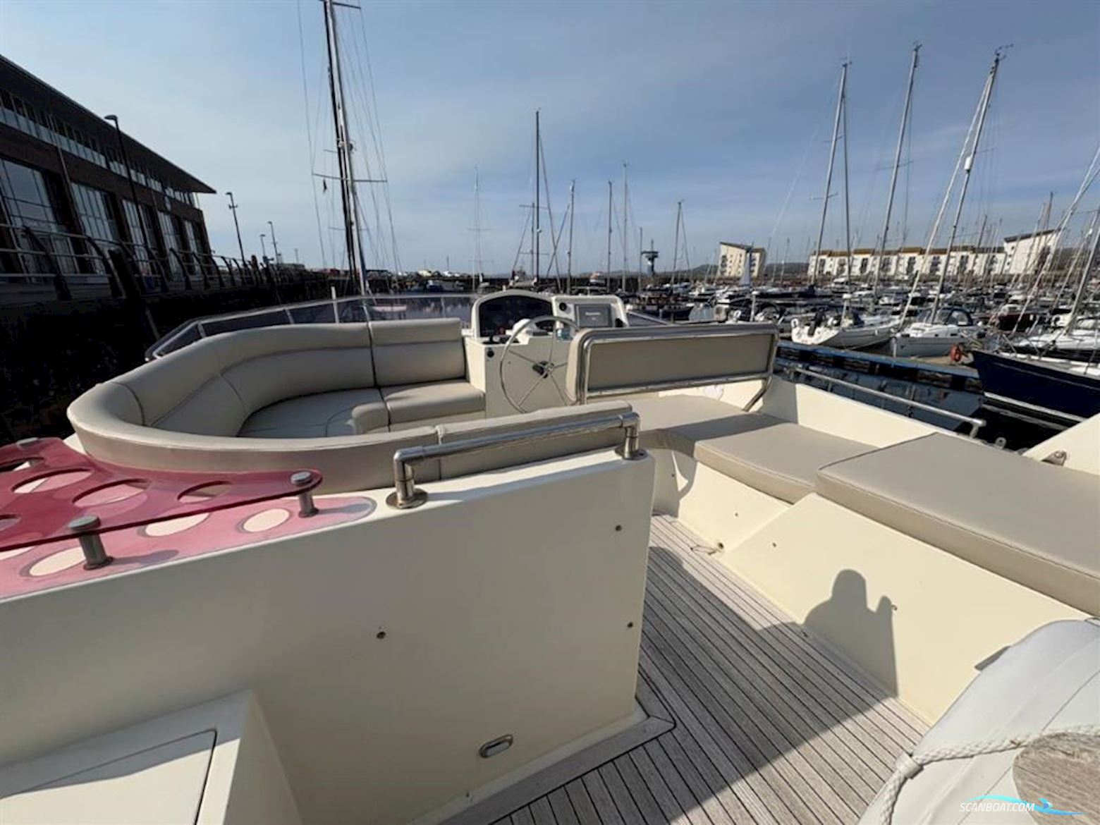 Trader  535 Signature