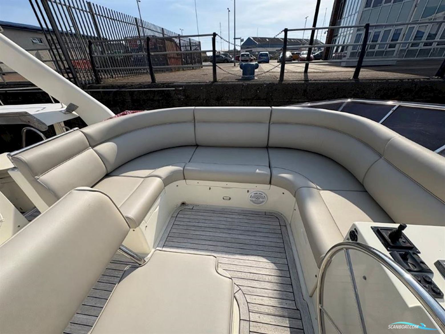 Trader  535 Signature