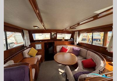 Trader 41 Motorbåt 1982, med Ford  Watermota motor, England