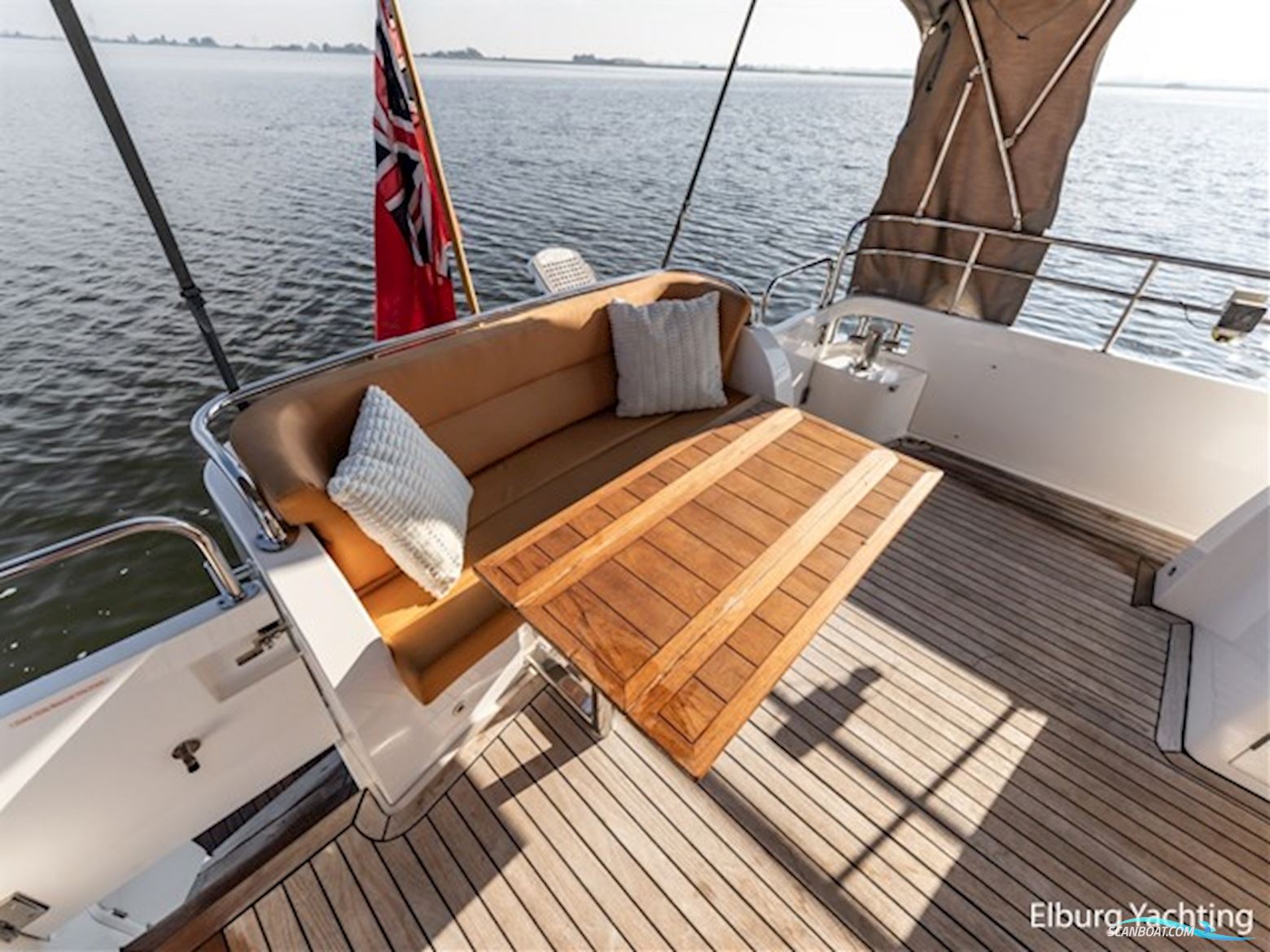 Trader 42 - Cabrio