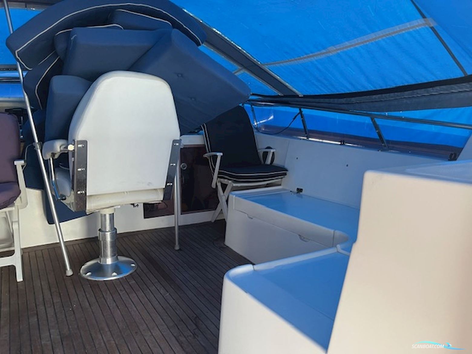 Tradewind 43 Sundeck