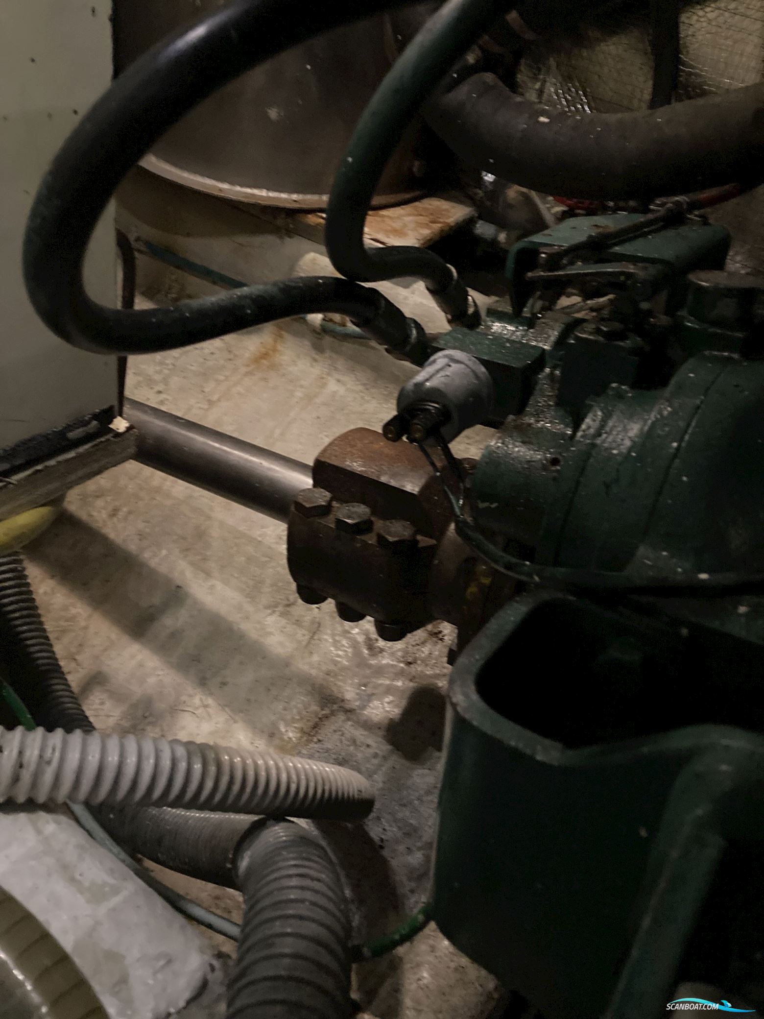 Tradewind 43 Sundeck