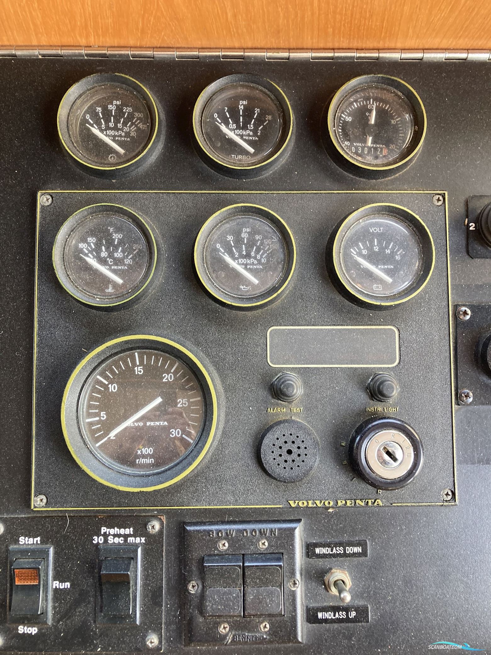 Tradewind 43 Sundeck