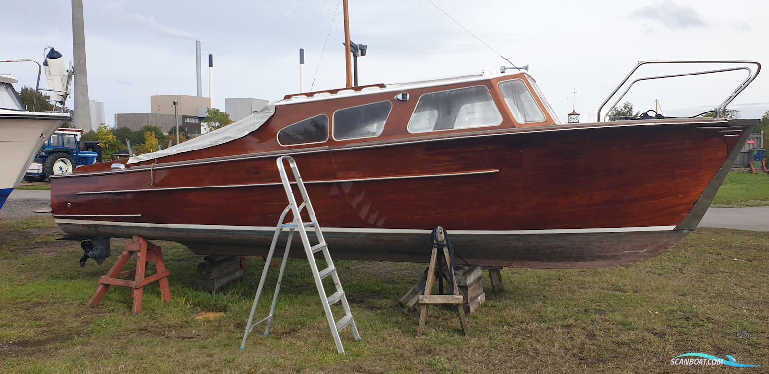 Træbåd Motorbåt 1952, med Volvo Penta motor, Danmark