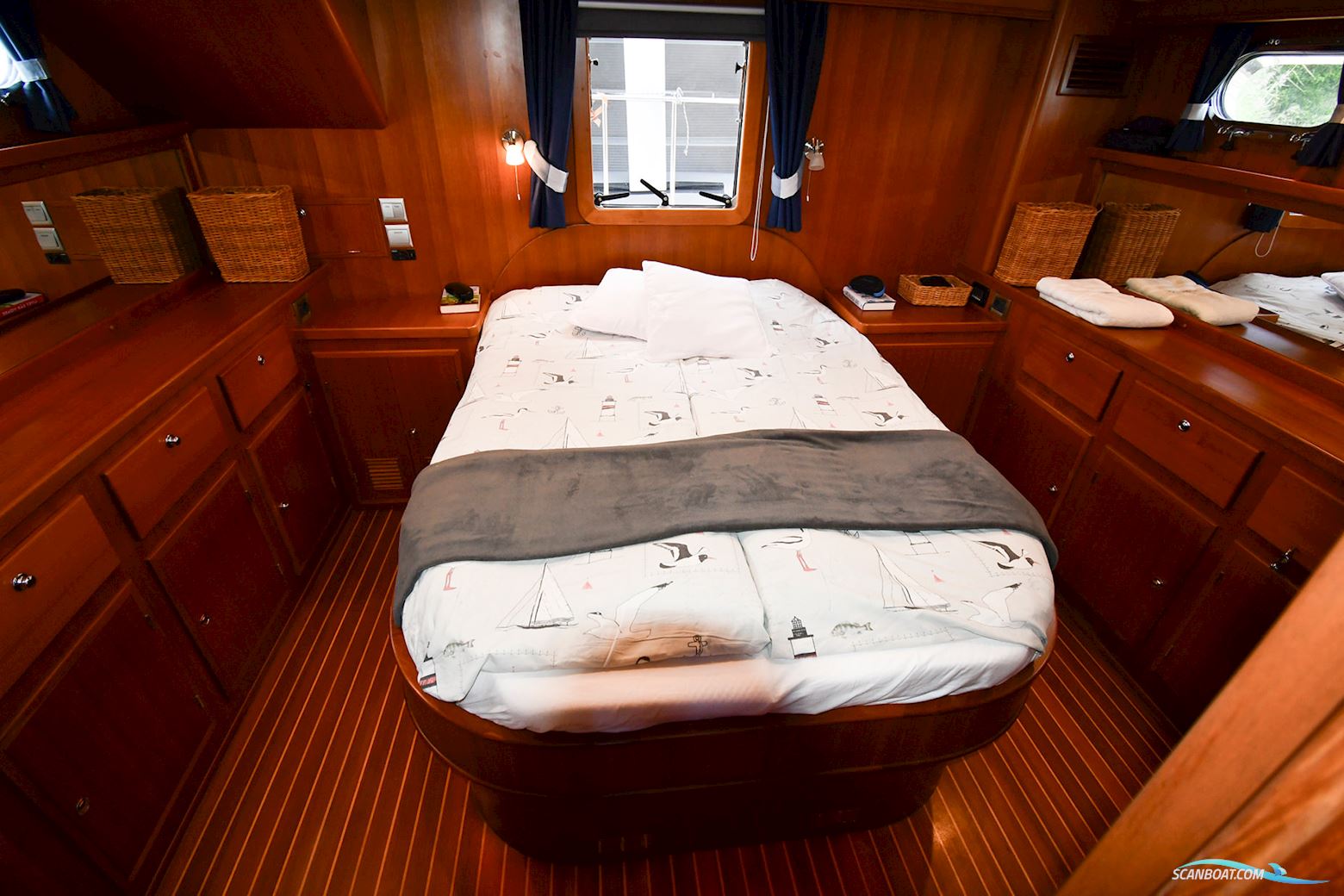 Trawler 40