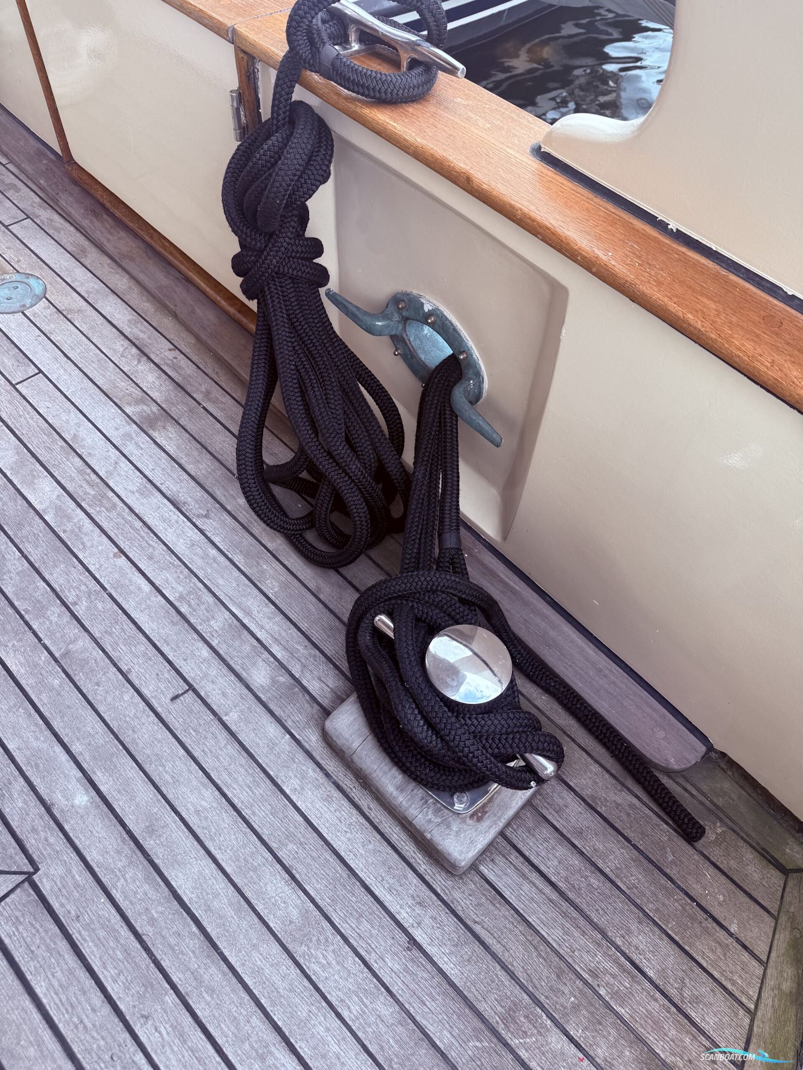 Trawler Blue Ocean 50 med bådplads i Gilleleje.