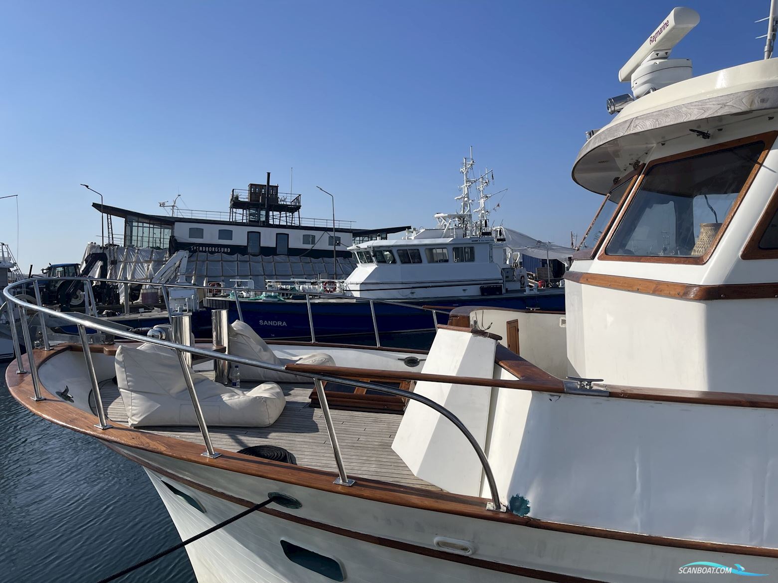 Trawler Blue Ocean 50 med bådplads i Gilleleje.