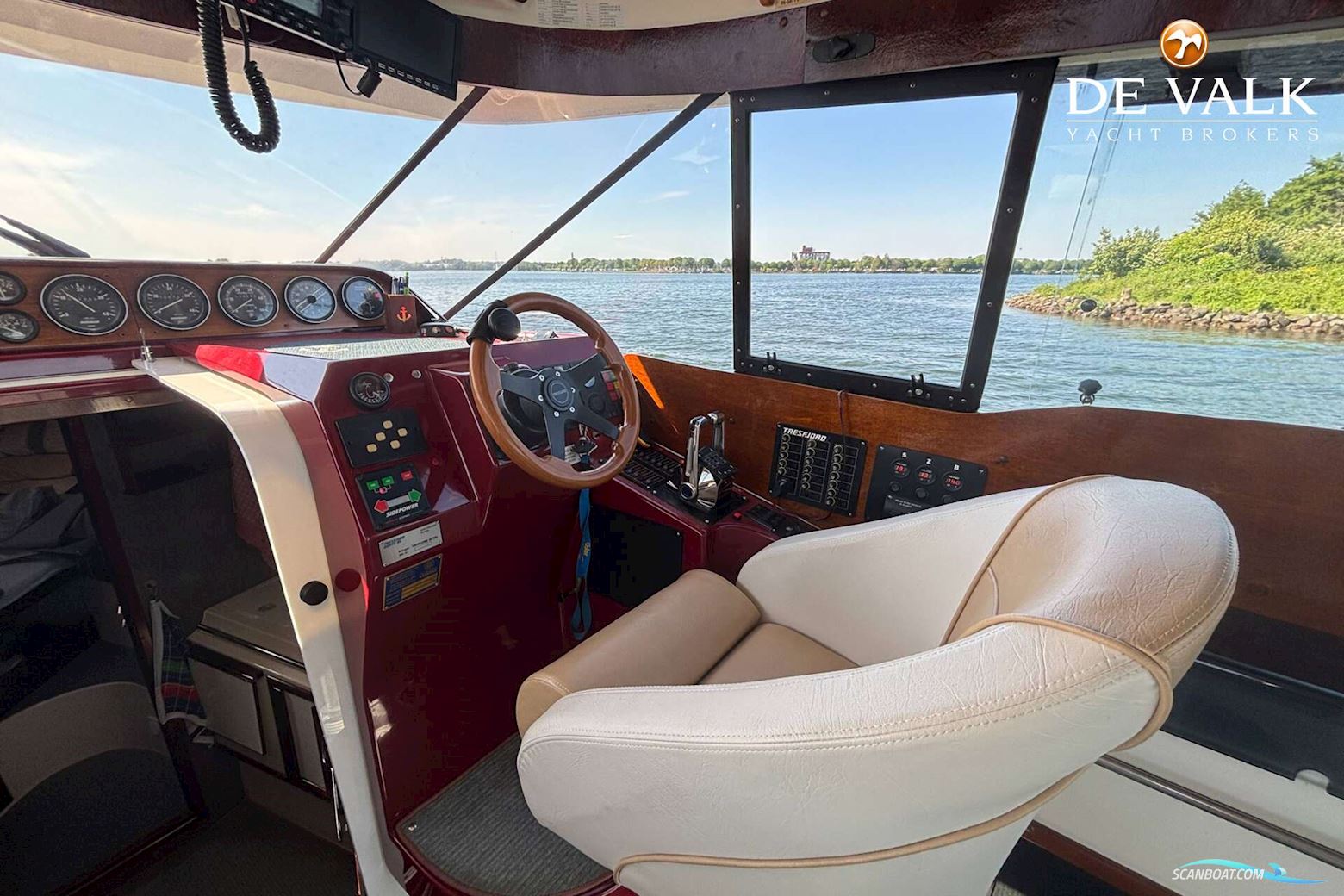 Tresfjord 340 Monte Carlo Fly