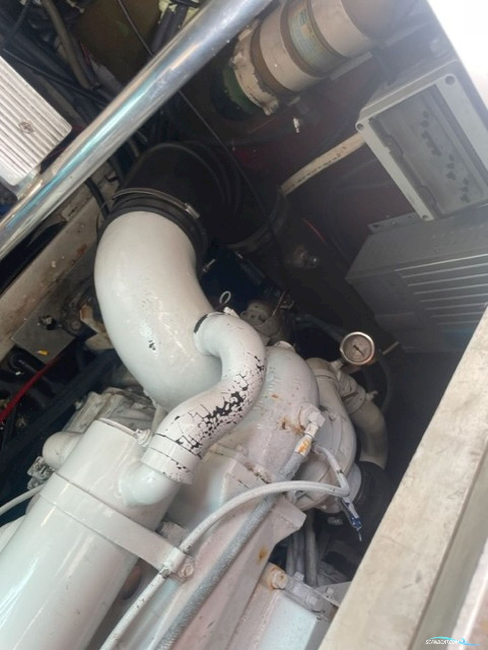 Trojan Carver 44 Express