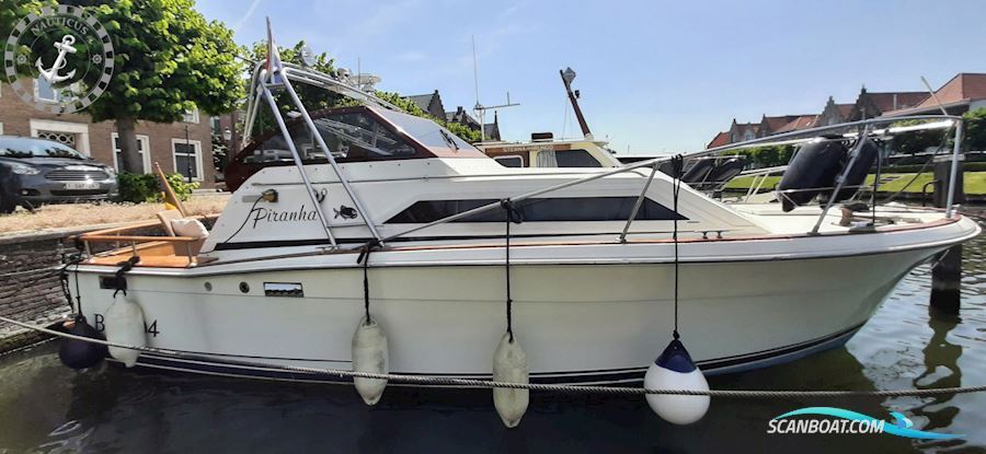 Trojan Yacht 25 Express