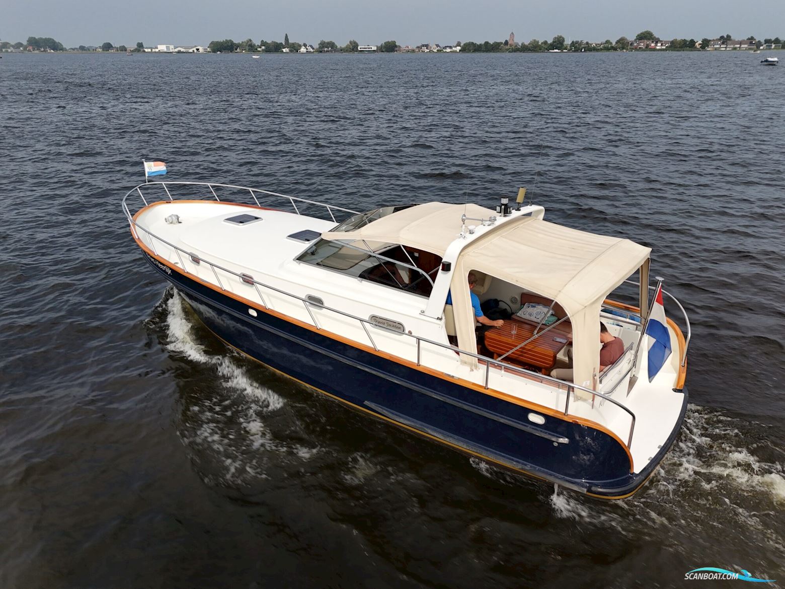 Tryvia 1100 OK Cabrio Spiegeldeur