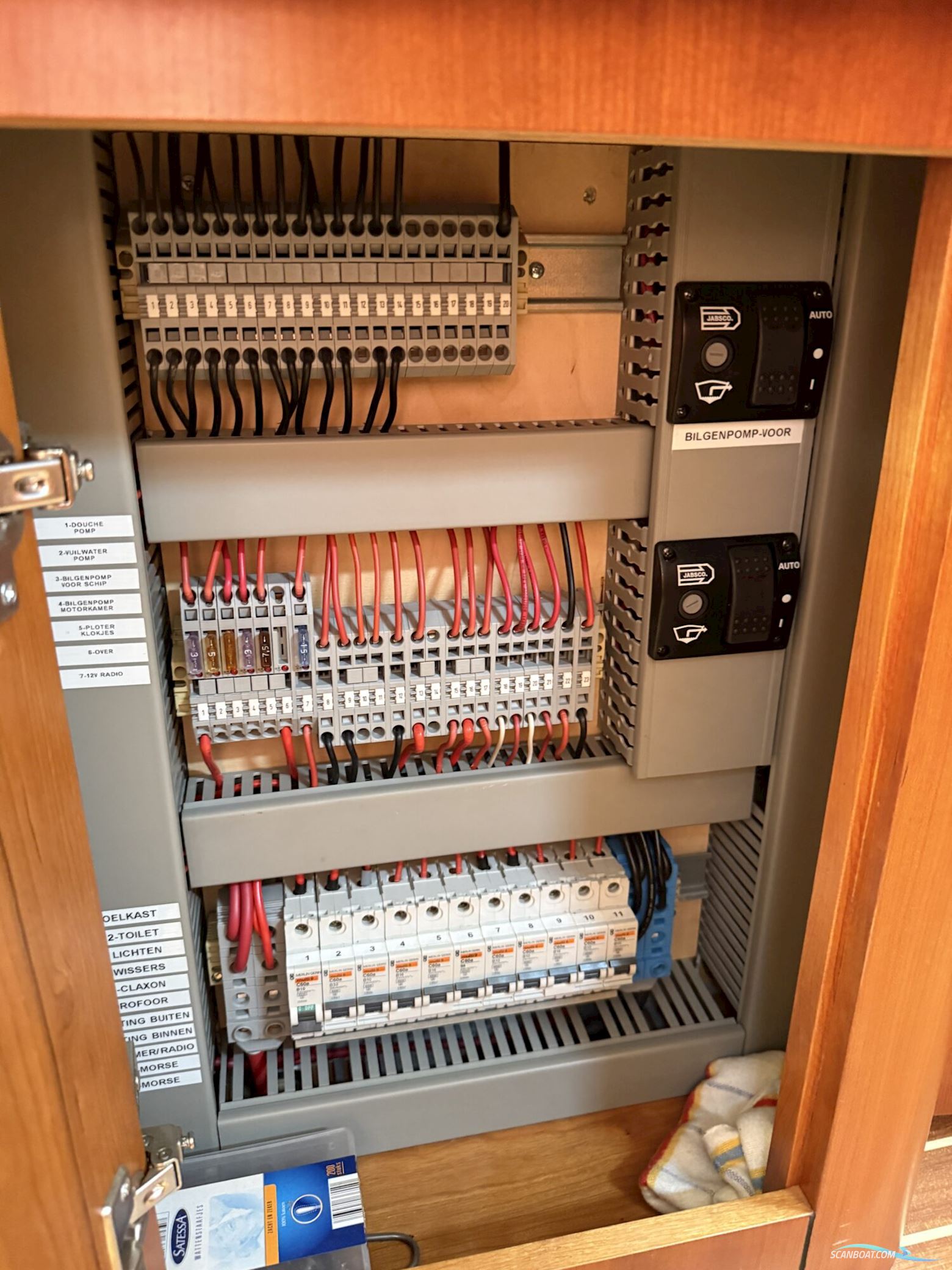 Tryvia 1100 OK Cabrio Spiegeldeur