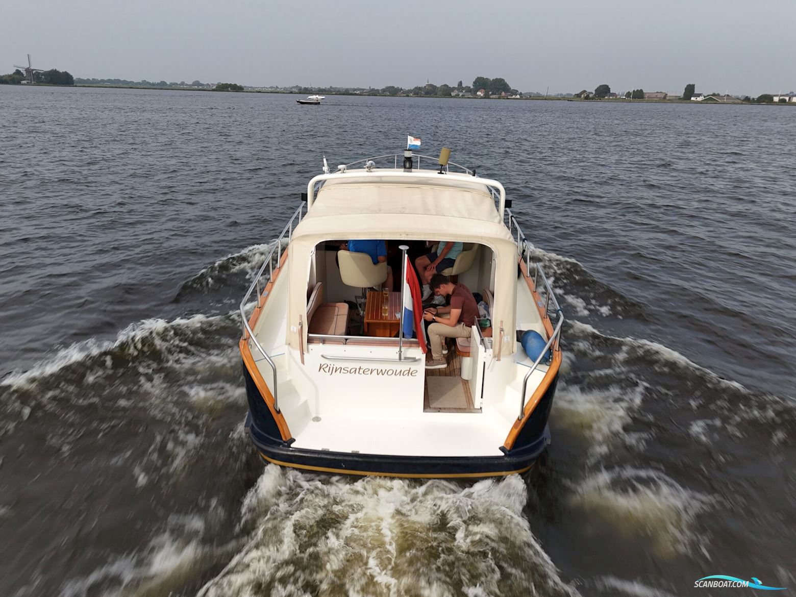 Tryvia 1100 OK Cabrio Spiegeldeur