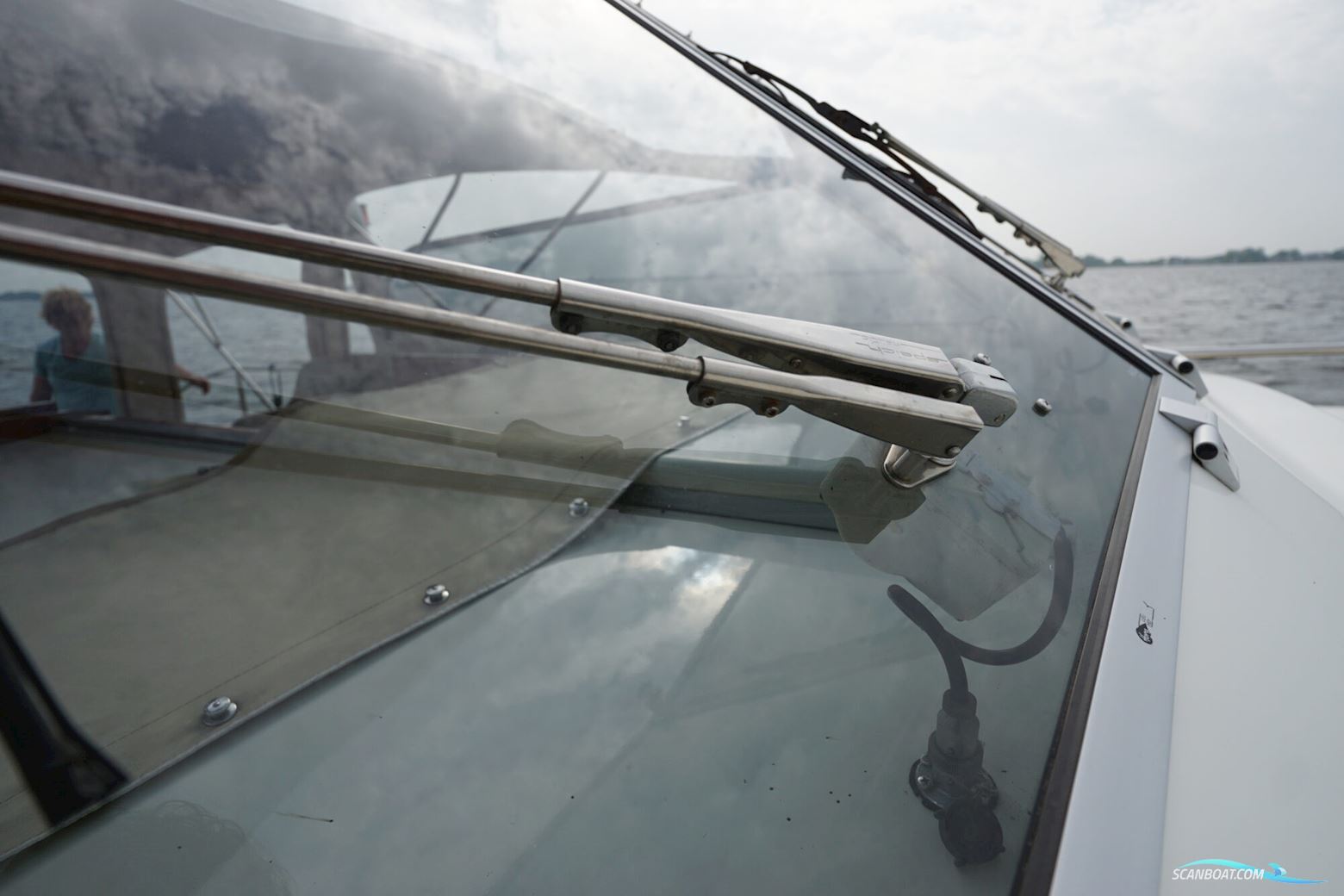 Tryvia 1100 OK Cabrio Spiegeldeur