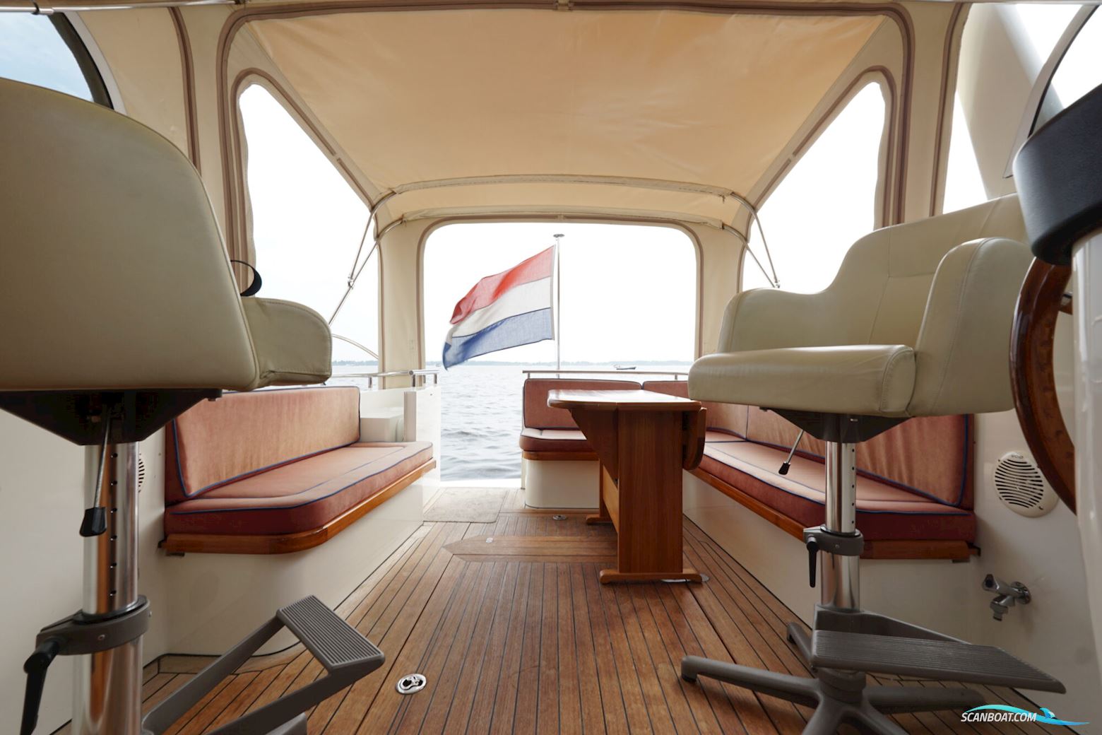 Tryvia 1100 OK Cabrio Spiegeldeur