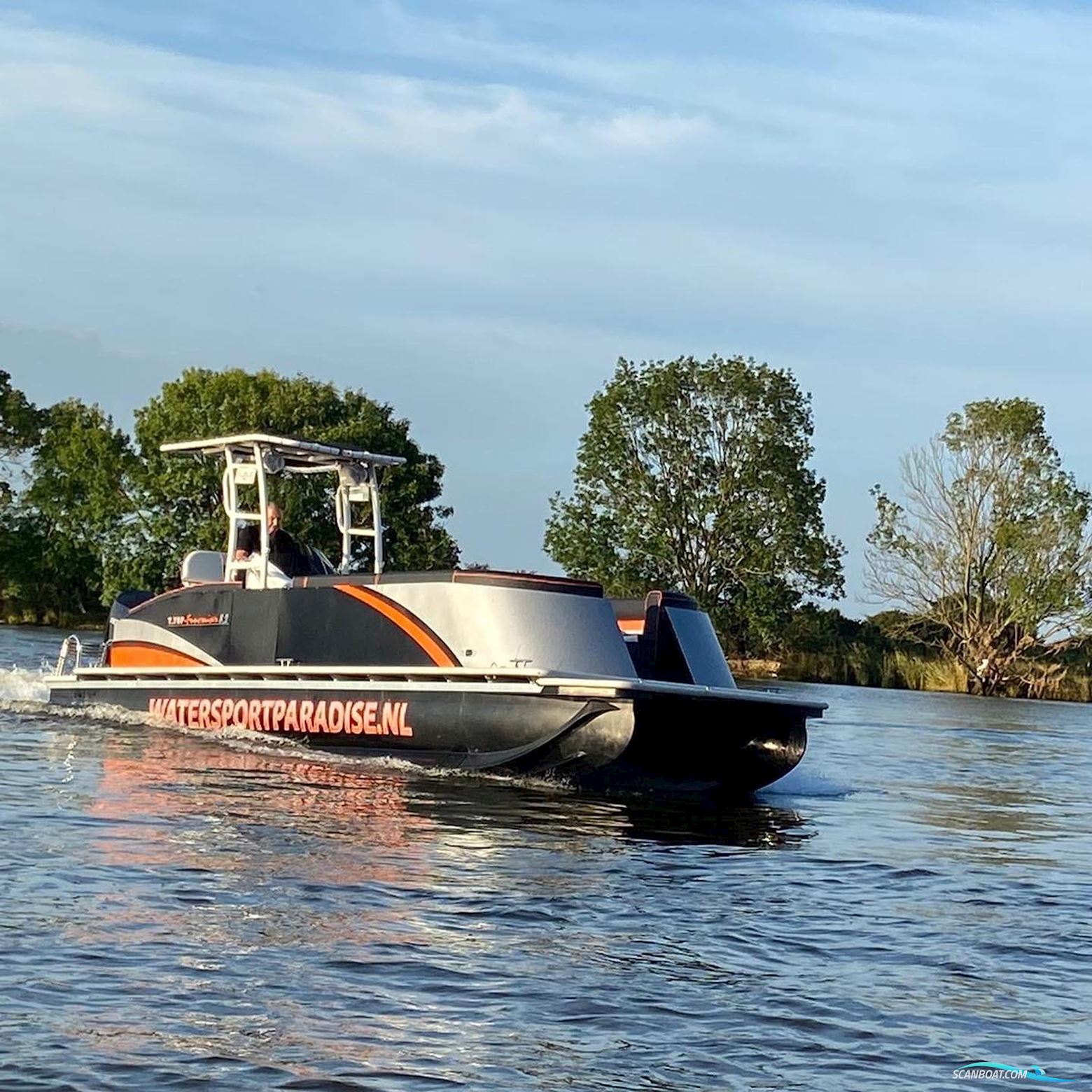 T.Top Funcruiser 8.2 Verado 300 Pontoonboot
