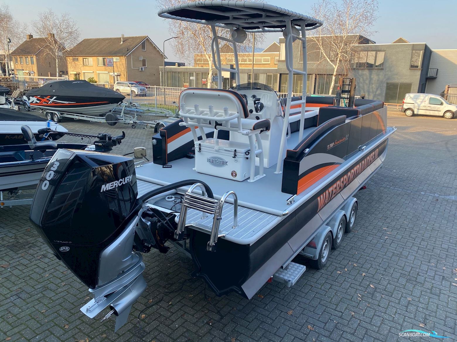 T.Top Funcruiser 8.2 Verado 300 Pontoonboot