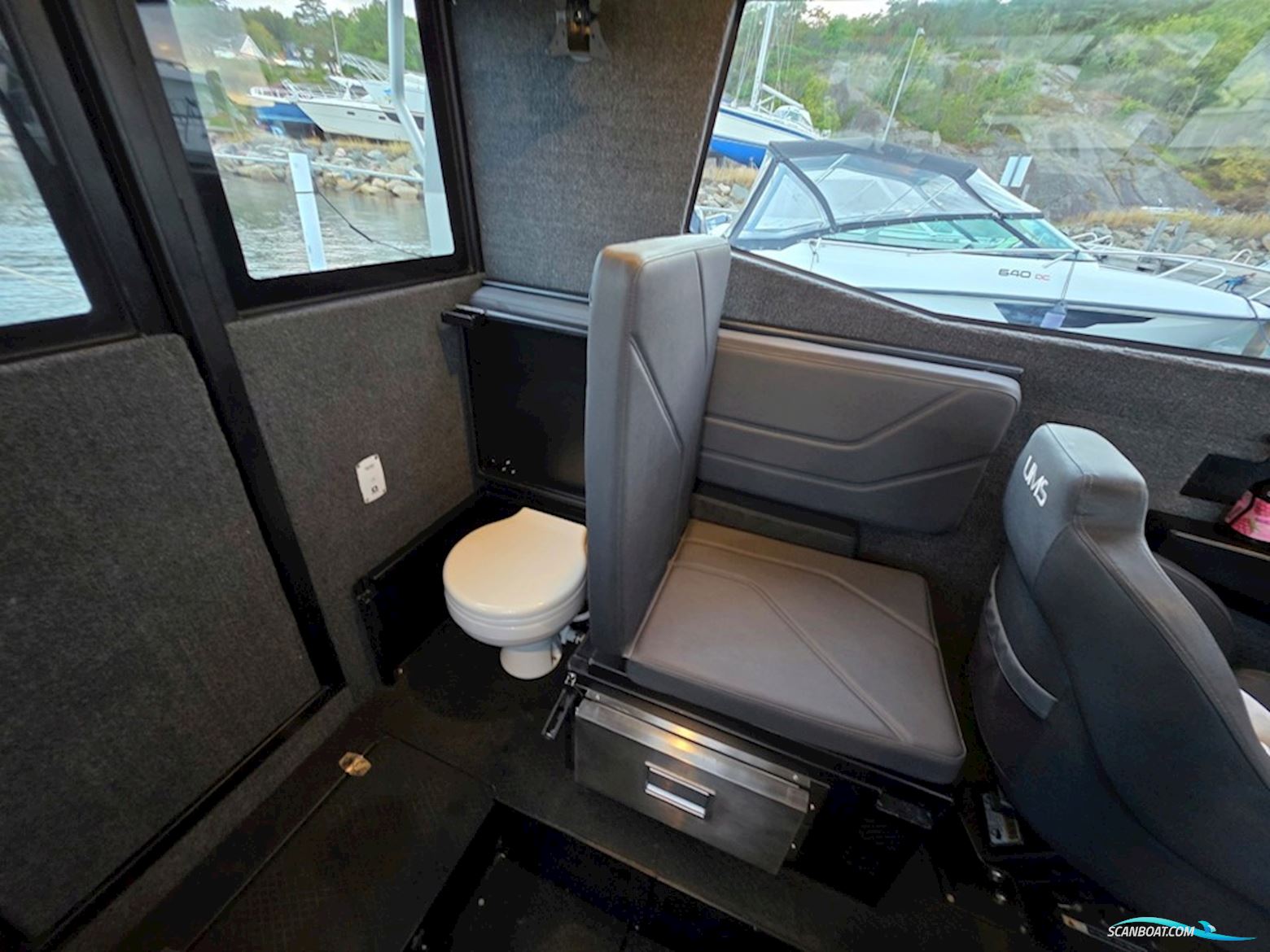 Ums 800 Cab