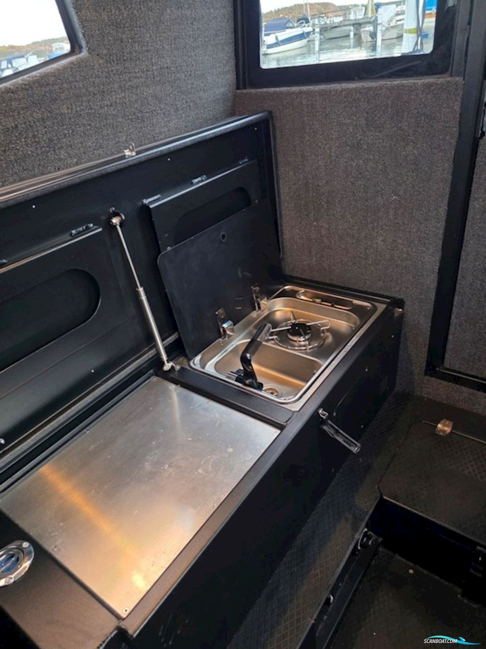 Ums 800 Cab