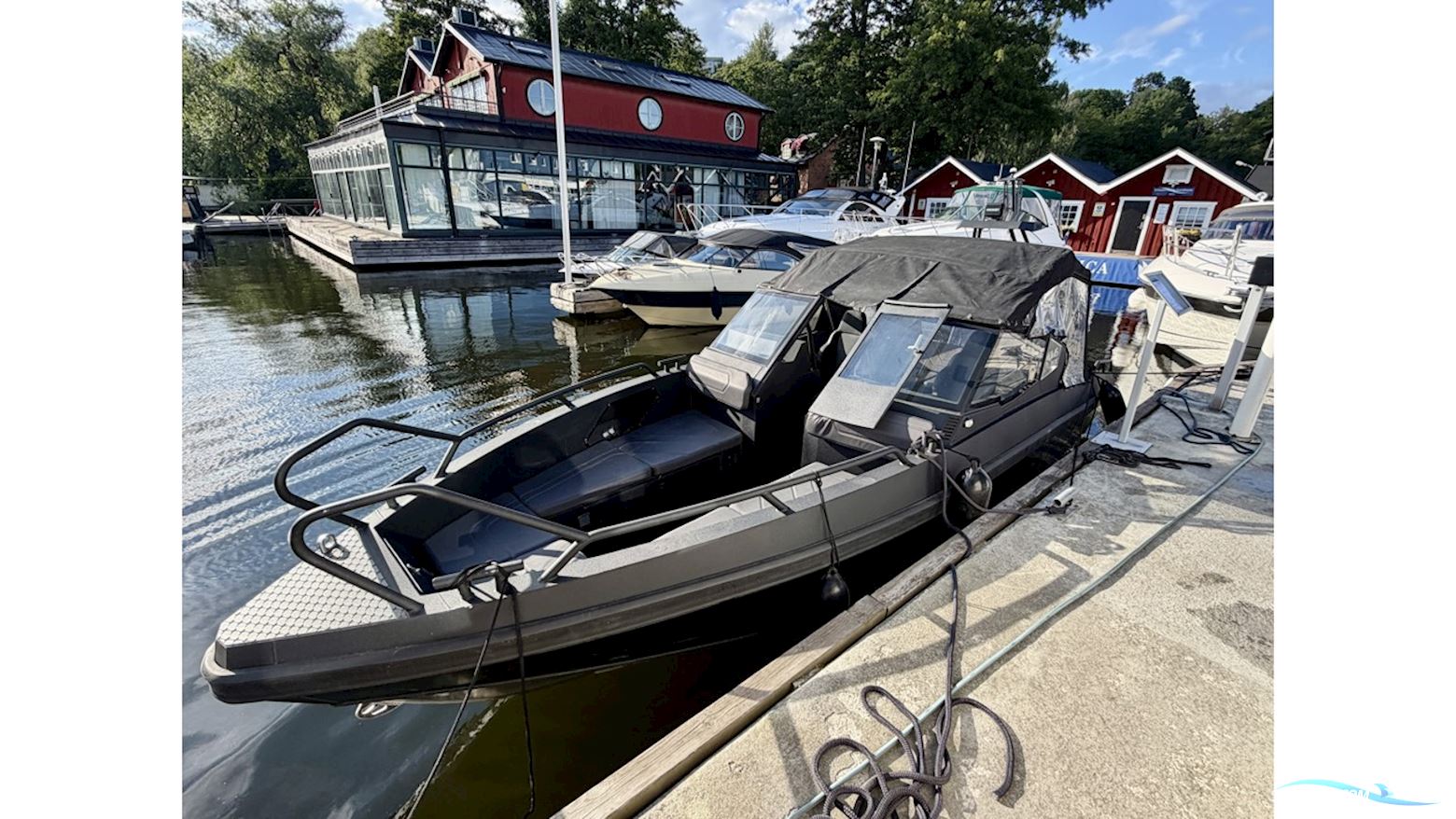 Ums Boats 805 DC